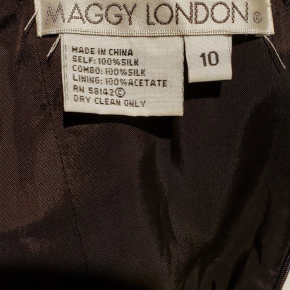 Maggy London, Silk formal Dress  with Beaded Neckline size 10 - Picture 8 of 8